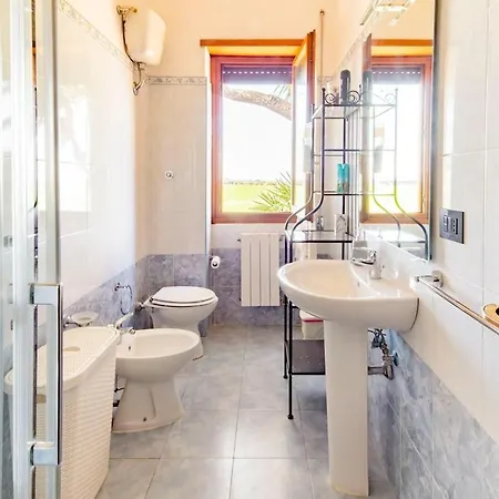 Le Anfore アパート マリノ